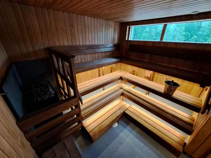 Lempoisten uimalan sauna
